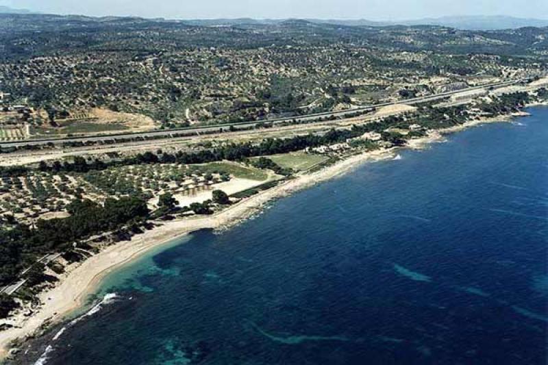 Platja de Santa Ll&uacute;cia - El Perell&oacute;