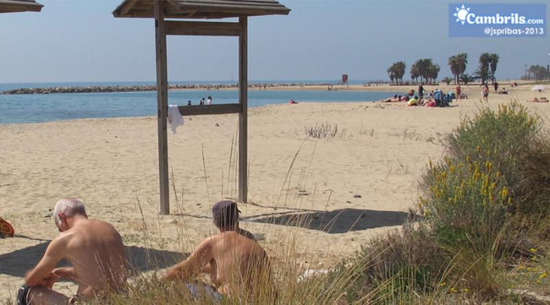 Cambrils comen&ccedil;a aquesta setmana la neteja intensiva de les platges