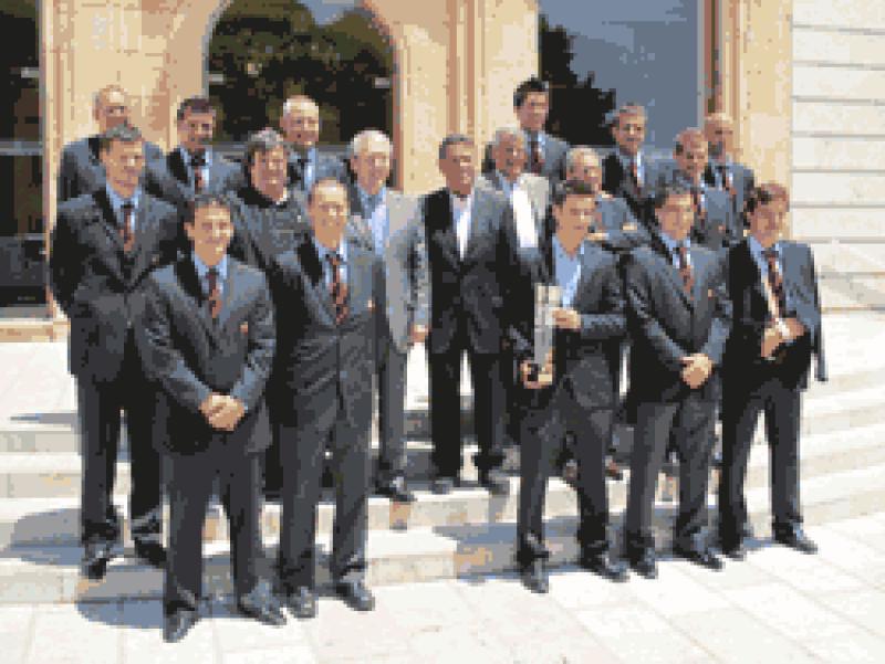 El presidente de la Diputaci&oacute;n recibe al equipo de hockey de Reus