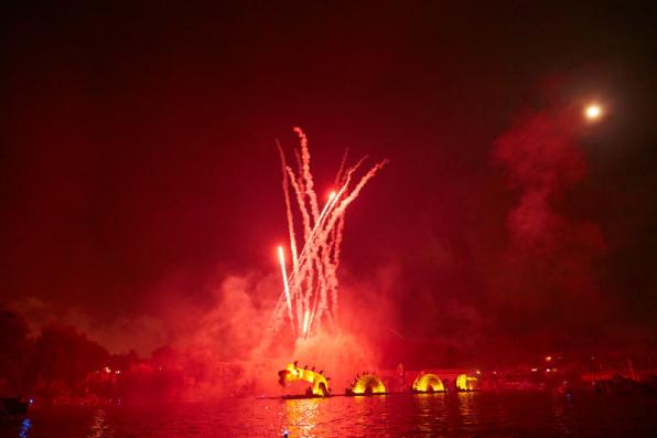 PortAventura de nit