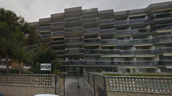 En este edificio de la calle Montblanc de Salou se cometió el crimen