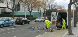 The Local Police renews speed bumps in schools