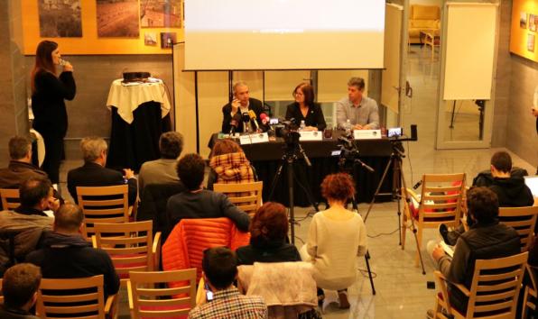 Presented the poster of the International Music Festival of Cambrils
