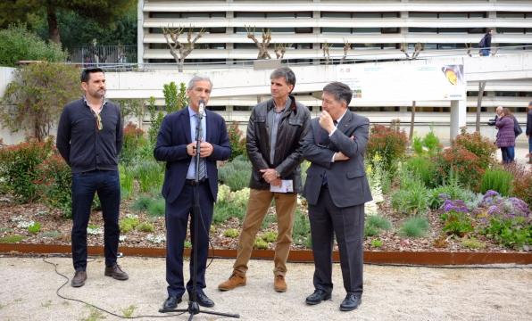 Josep Bertran, de Repsol, i el rector de la URV, en la presentació.