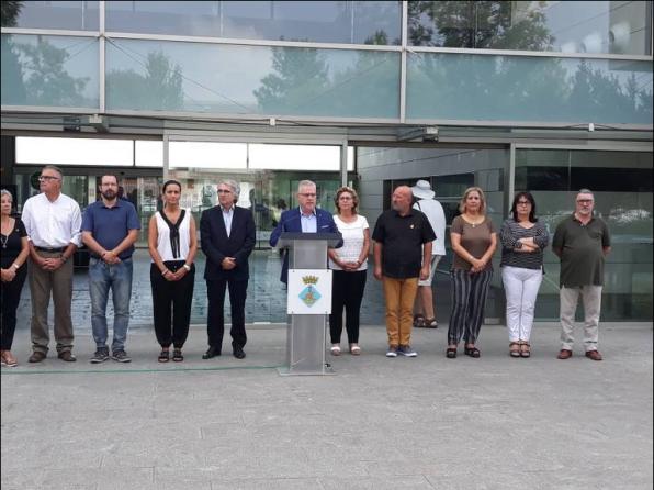 The City Council of Salou pays tribute to the victims of the attacks