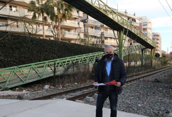 El alcalde de Salou en la visita de obras del nuevo paso de la vía 