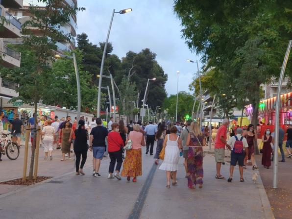 First remodeled section of Carles Buïgas street