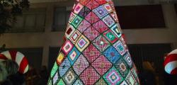 The highest crochet Christmas tree in Catalonia is in Salou
