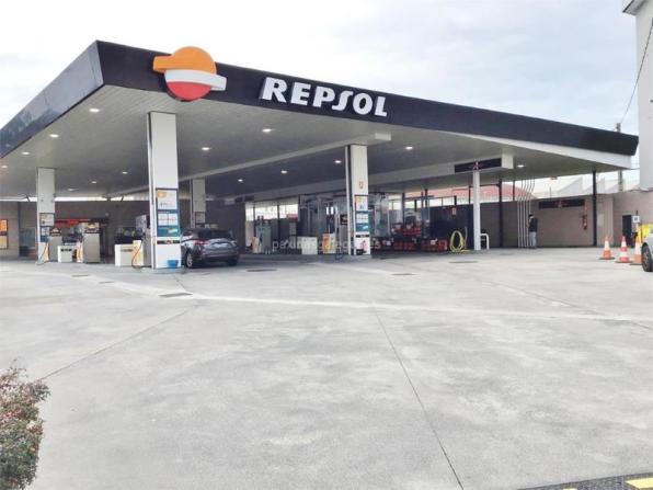 Repsol t&eacute; m&eacute;s de 3.300 benzineres a Espa&ntilde;a. Cedida