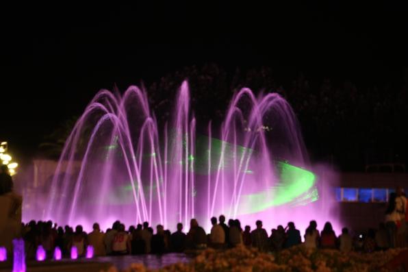 Las fuentes cibernéticas, un gran espectáculo gratuito de luz y sonido cada día en Salou